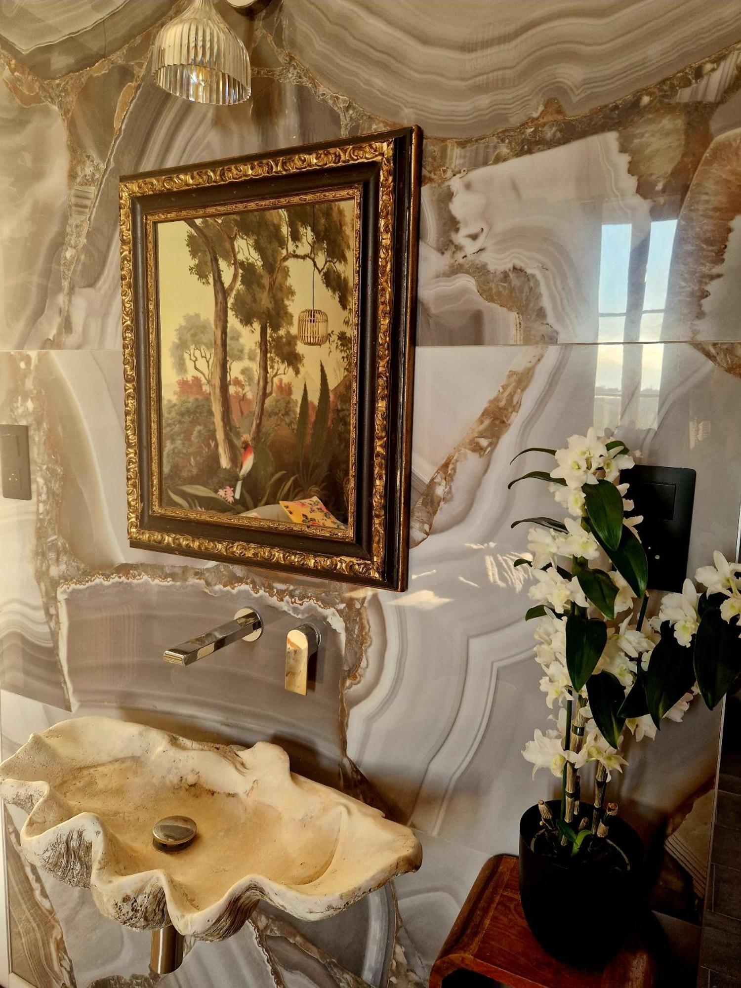 Chateau Tanesse De Tourny Bayon Room photo